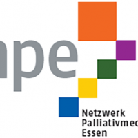 Logo des Netzwerks Palliativmedizin Essen mit bunten Quadraten und dem Kürzel 
