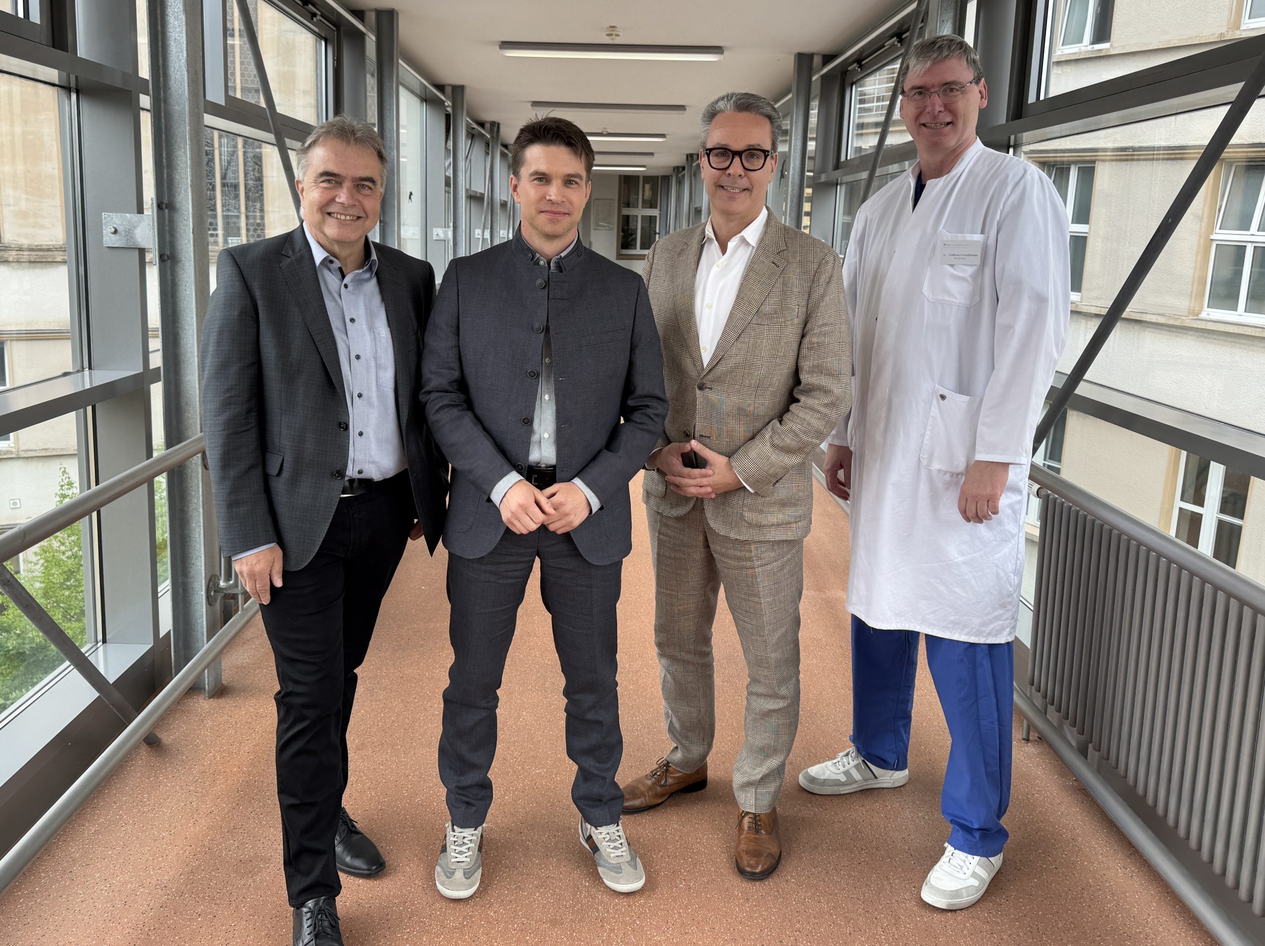 PD Dr. Fabian Dusse ist neuer Direktor der Klinik für  Anästhesiologie, Intensivmedizin & Schmerztherapie